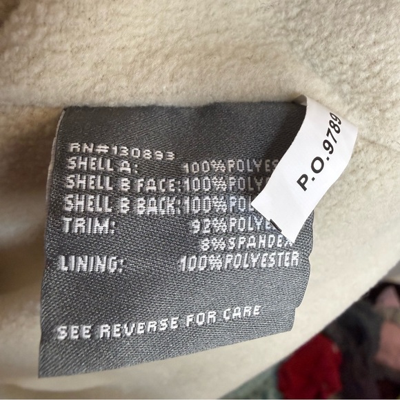 New Balance Women’s Beige Cream Sherpa Fleece Zip-Up Teddy Jacket Size Medium - Picture 5 of 6